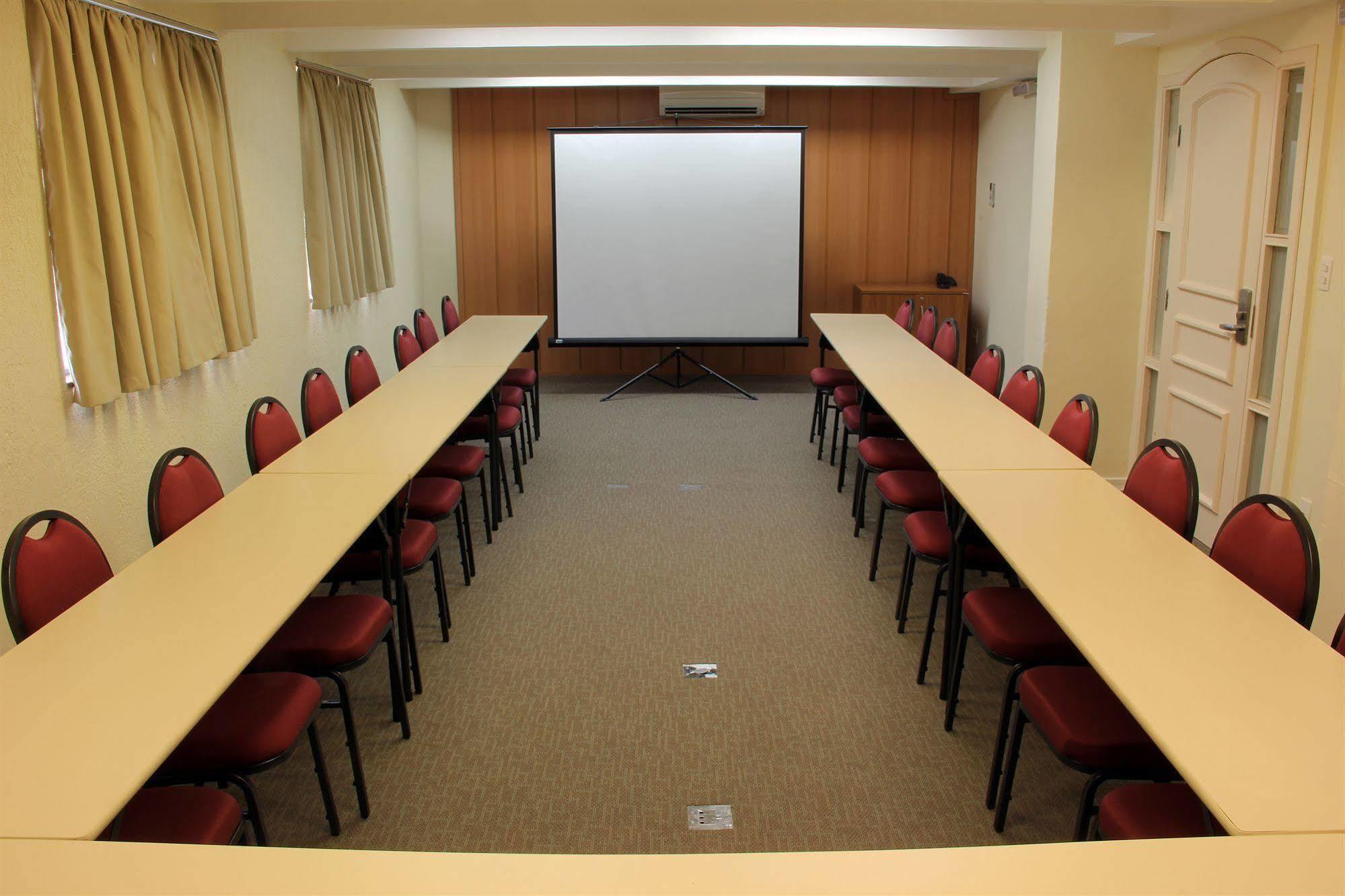 Hotel Ema Palace Sao Jose dos Campos Bagian luar foto